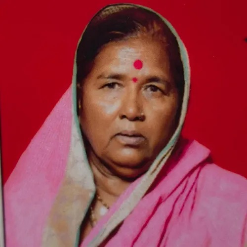 सौ. नर्मदा विठ्ठल आहिरे